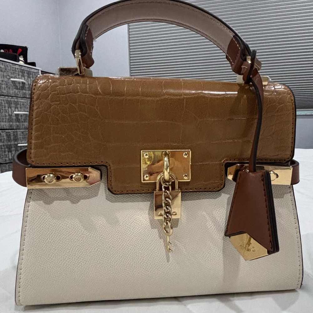 ALDO💋Two Tone Handle Bag